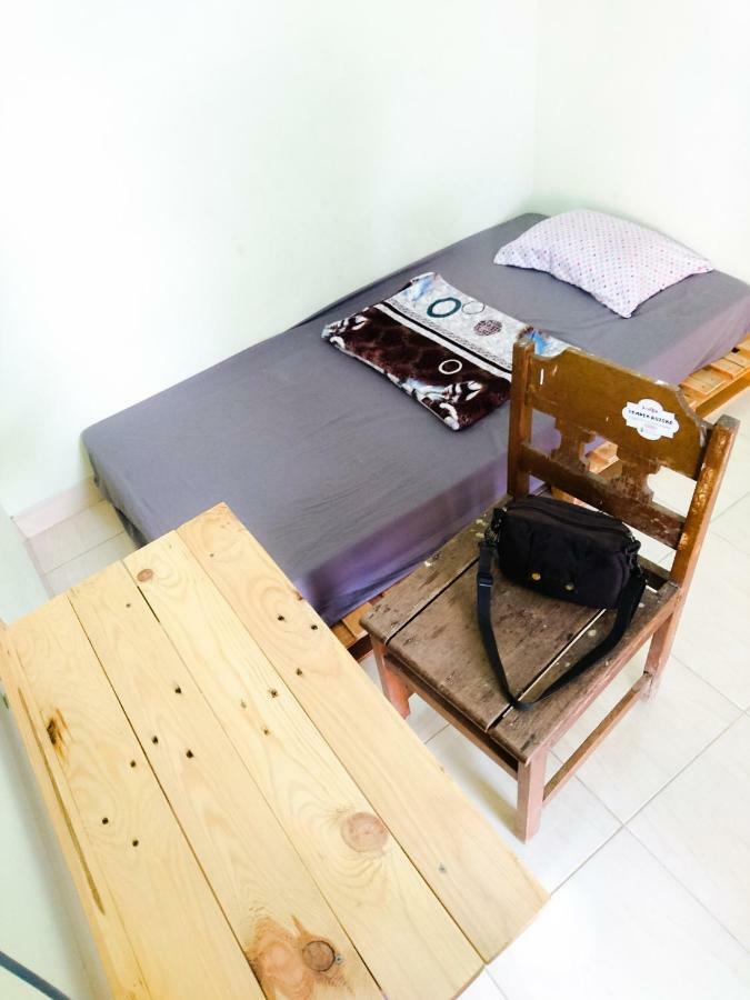 Srikaloka 12 Kostel - for Female&Couple Leilighet Yogyakarta Eksteriør bilde
